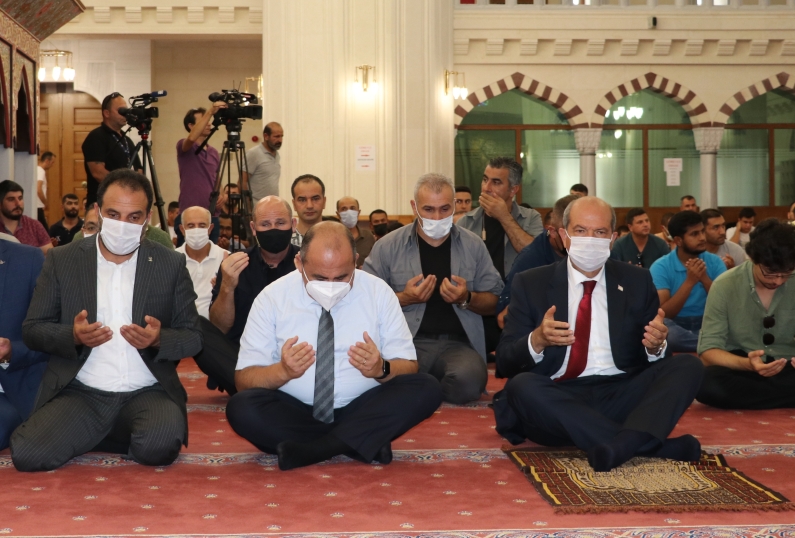 Hala Sultan Camii’nde “15 Temmuz Şehitlerini Yad” programı düzenlendi