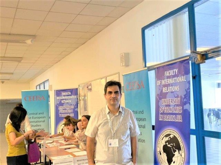 DAÜ araştırma görevlileri Slovakya’da uluslararası konferansa katıldı