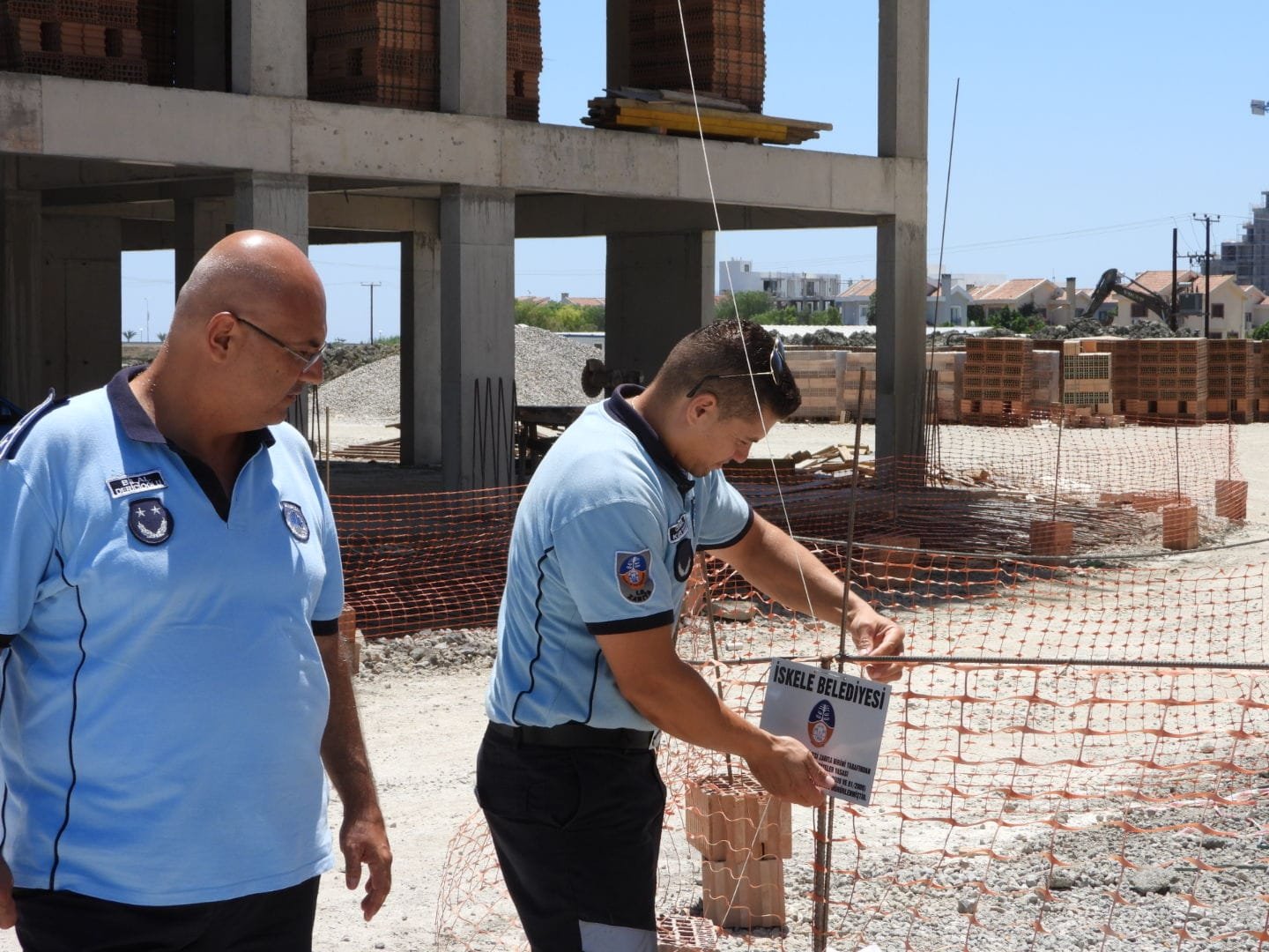 “İskele Belediyesi Halk Plajı’ndaki deniz suyu kirliliği bertaraf edildi”