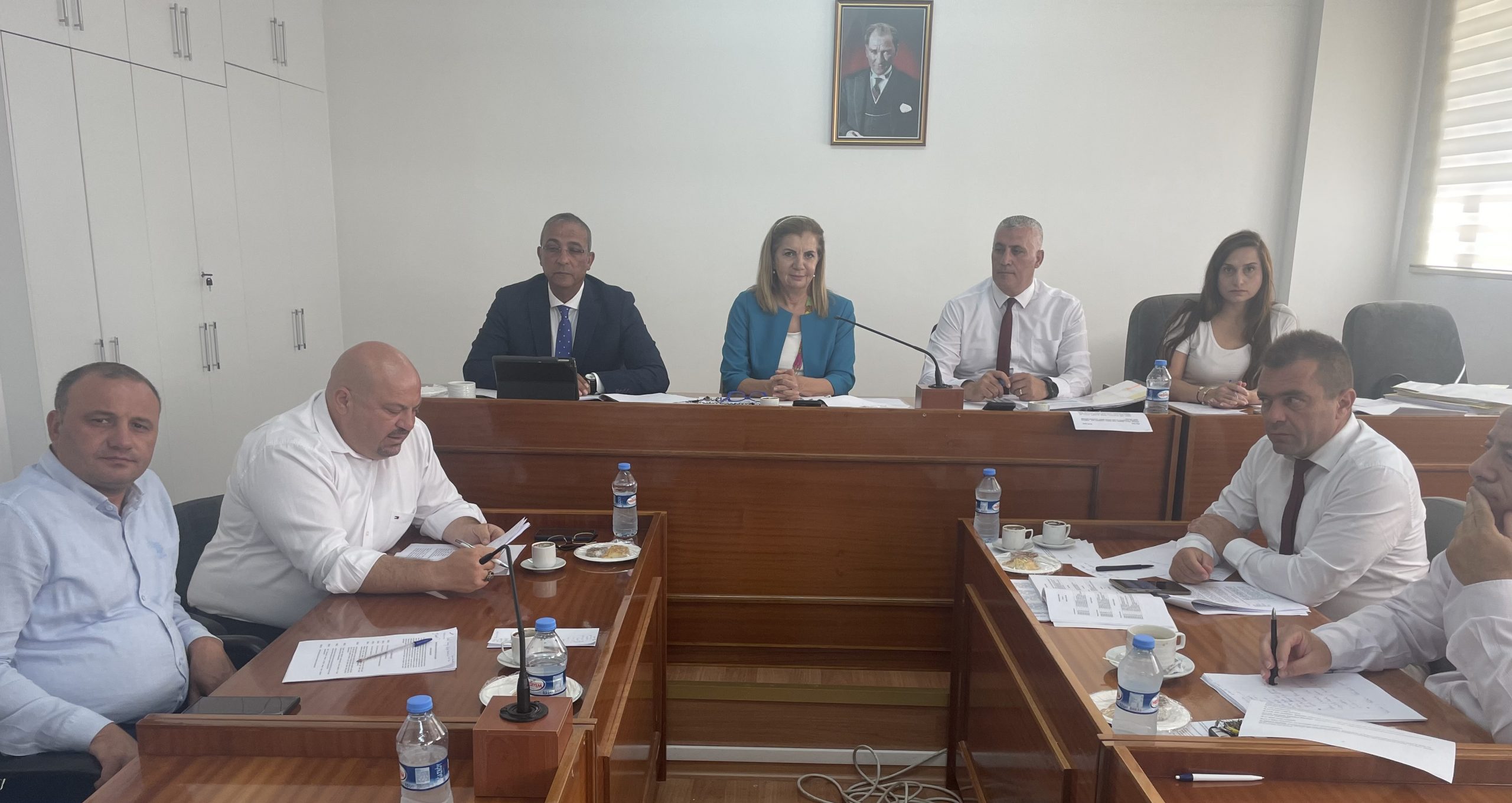Ekonomi, Maliye, Bütçe ve Plan Komitesi iki yasa tasarısının genel görüşmesini tamamladı
