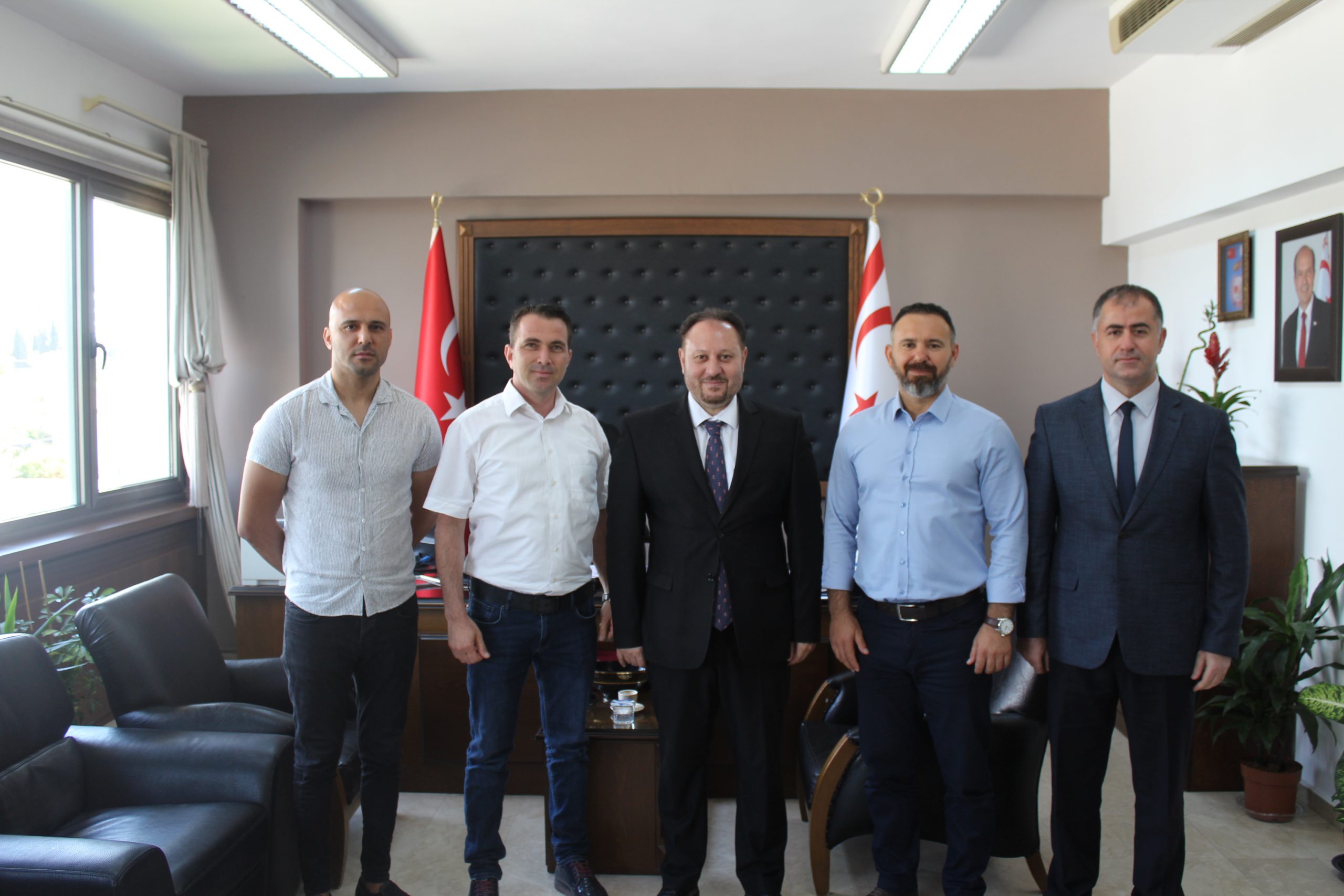 İçişleri Bakanı Öztürkler KTAMS’ı kabul etti