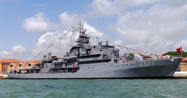 TCG Bayraktar ve TCG Sokullu Mehmet Paşa gemileri 19-23 Temmuz’da Gazimağusa Limanı’nı ziyaret edecek