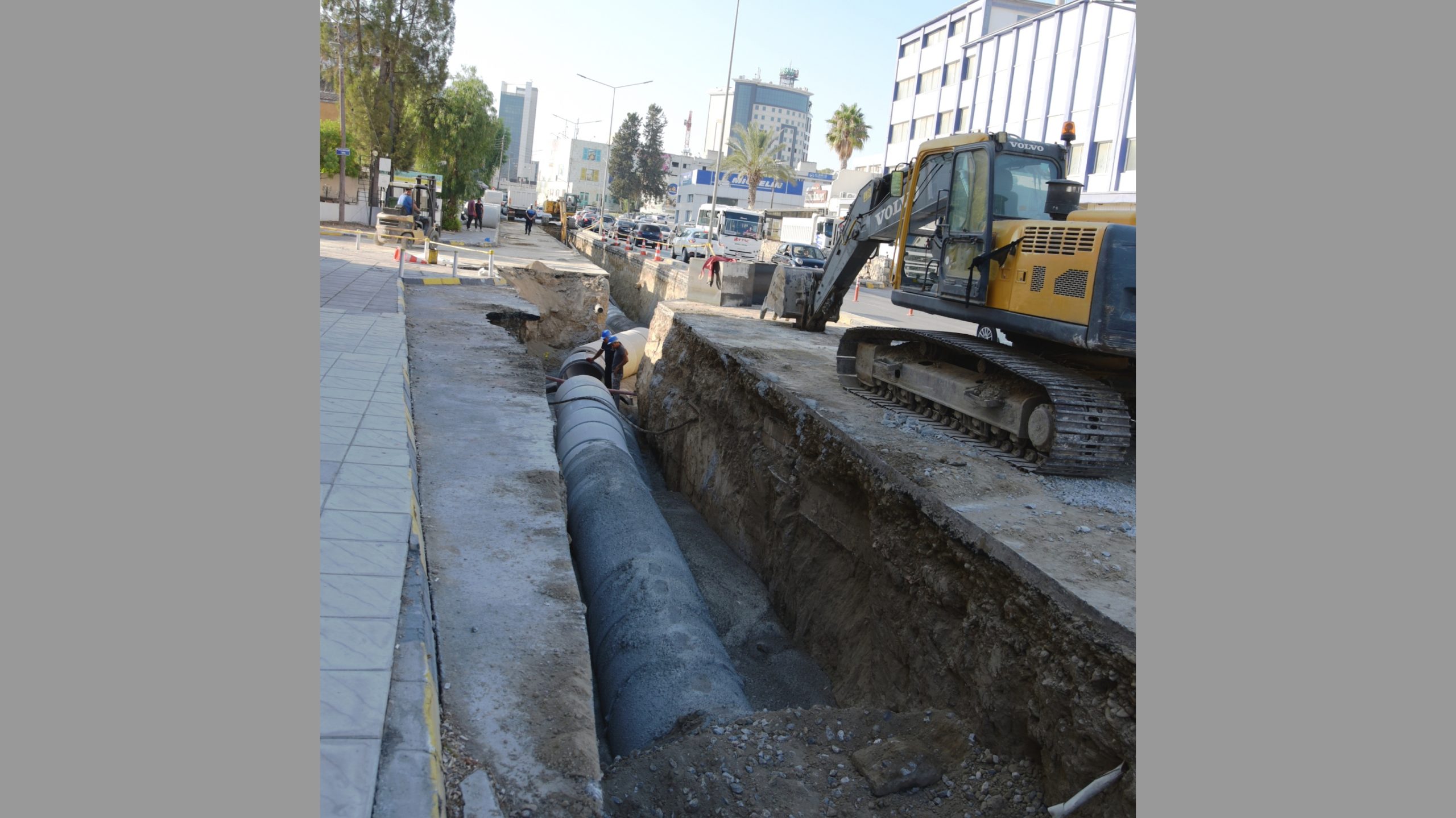 Lefkoşa’da yağmur suyu drenaj çalışmaları sürüyor