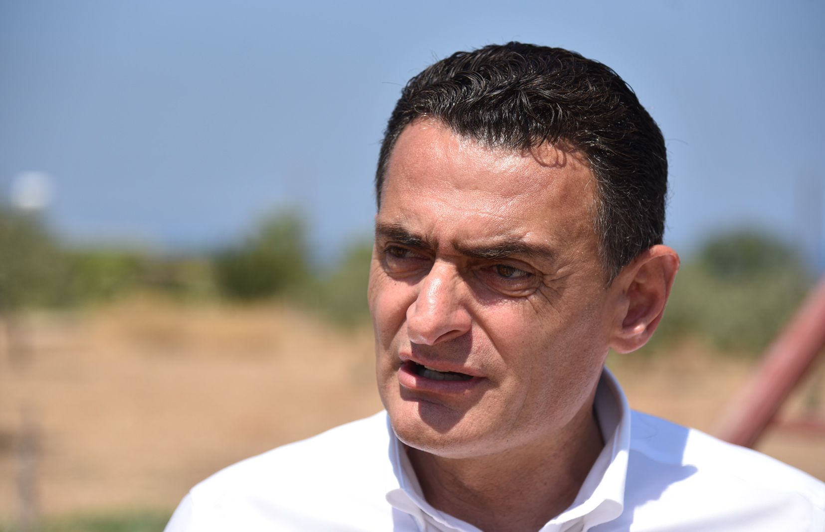 Bakan Oğuz, Tatlısu Belediyesi’ne ait lavanta yağı üretim tesisini ziyaret ederek, yağ işleme sürecini inceledi