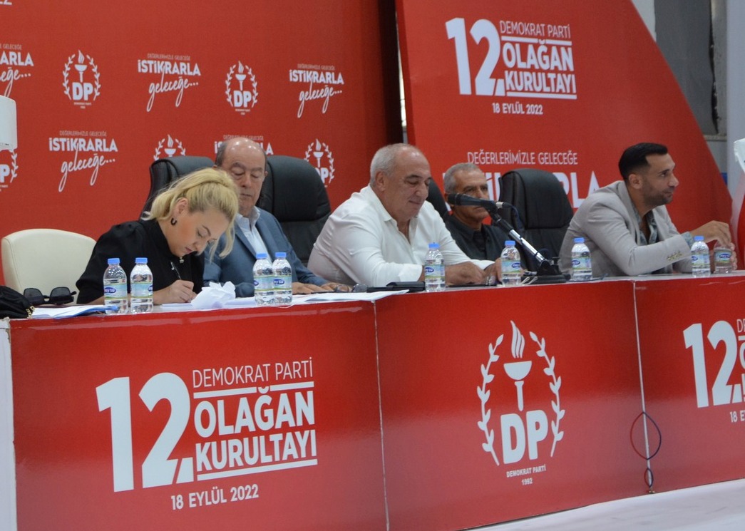 Demokrat Parti 12.Olağan Kurultayı’nı gerçekleştiriyor