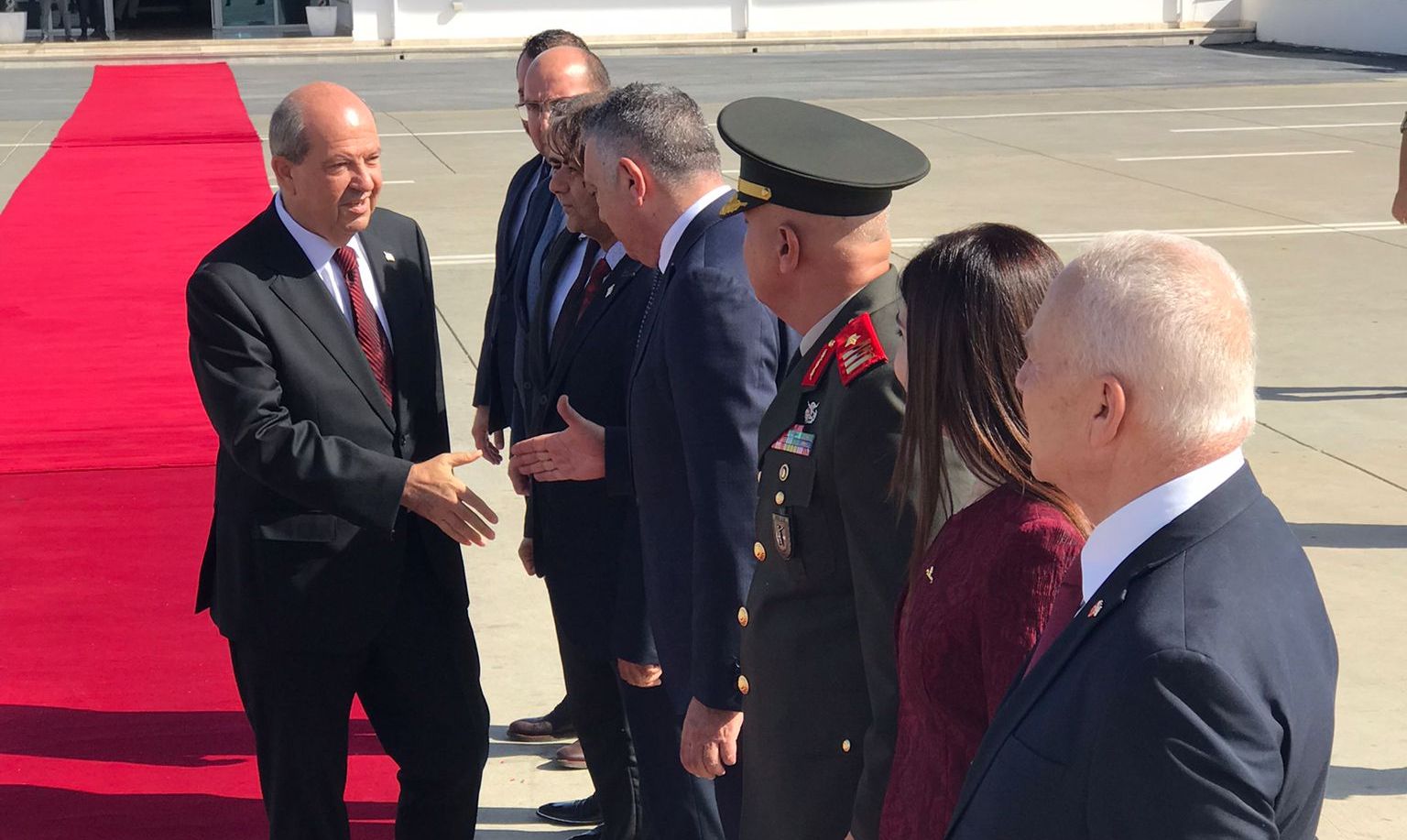 Cumhurbaşkanı Tatar, Türkiye’ye gitmek üzere adadan ayrıldı