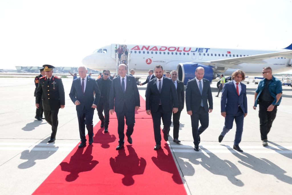 Cumhurbaşkanı Tatar yurda döndü