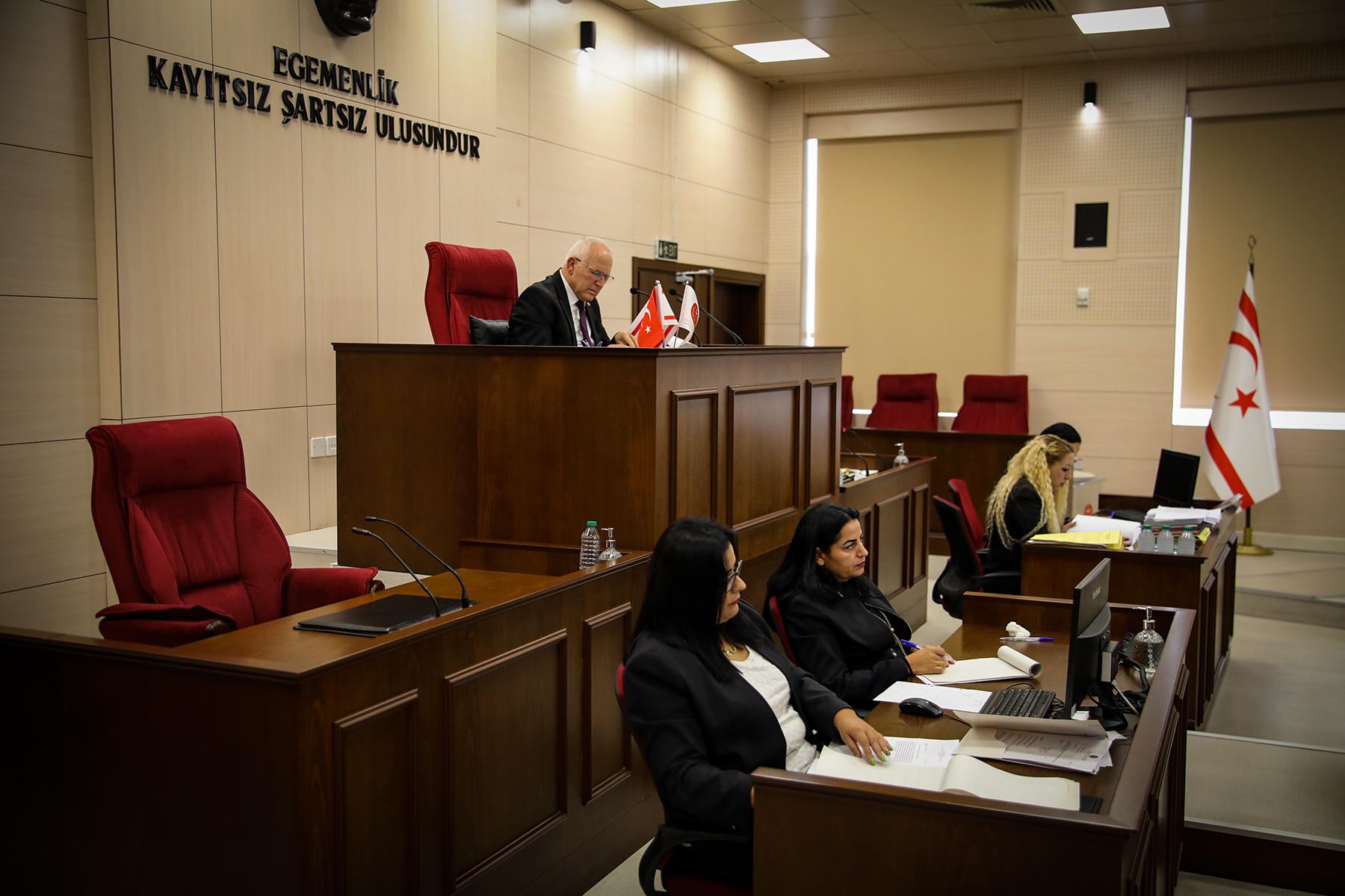 Meclis’te komitelerden gelen tasarı ve öneriler görüşülüyor