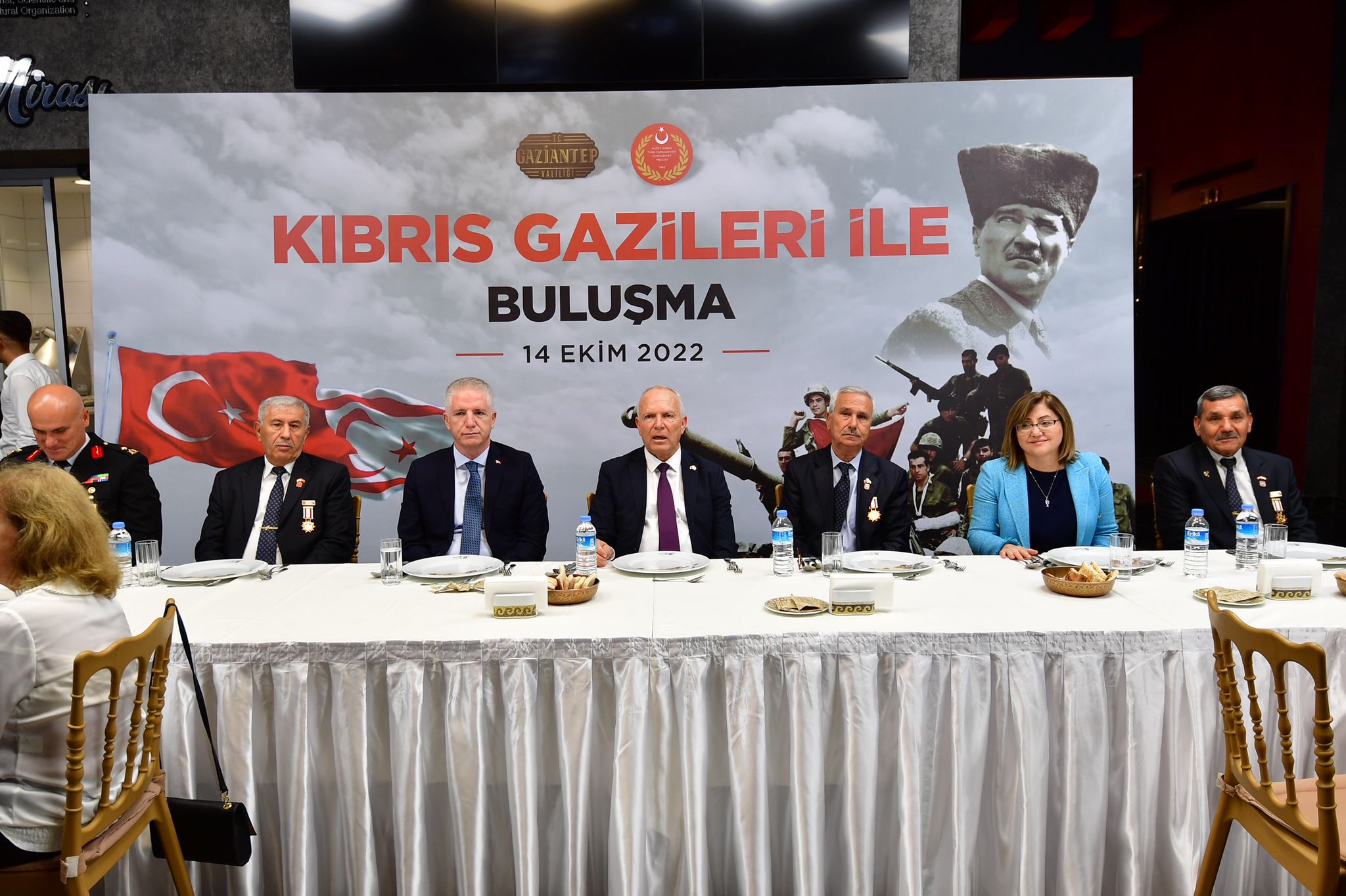 Töre, Gaziantep’te gazilerle buluştu