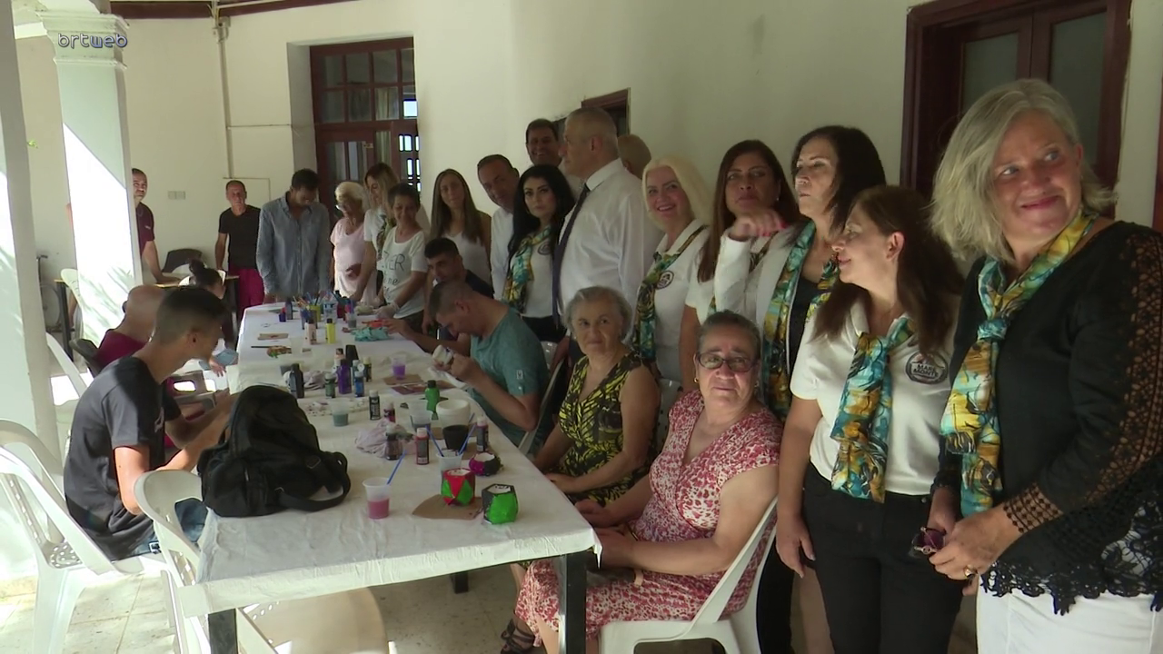 Lapta Huzurevi’nde kalan yaşlılar için yoga ve boyama etkinliği düzenlendi