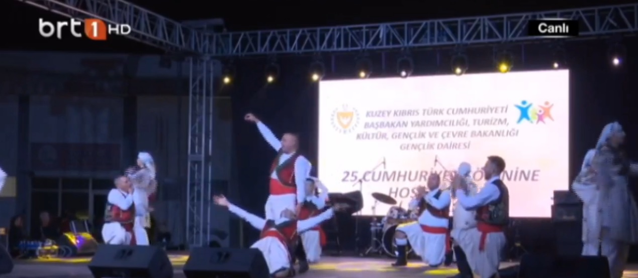 25. Cumhuriyet Şöleni düzenlendi….