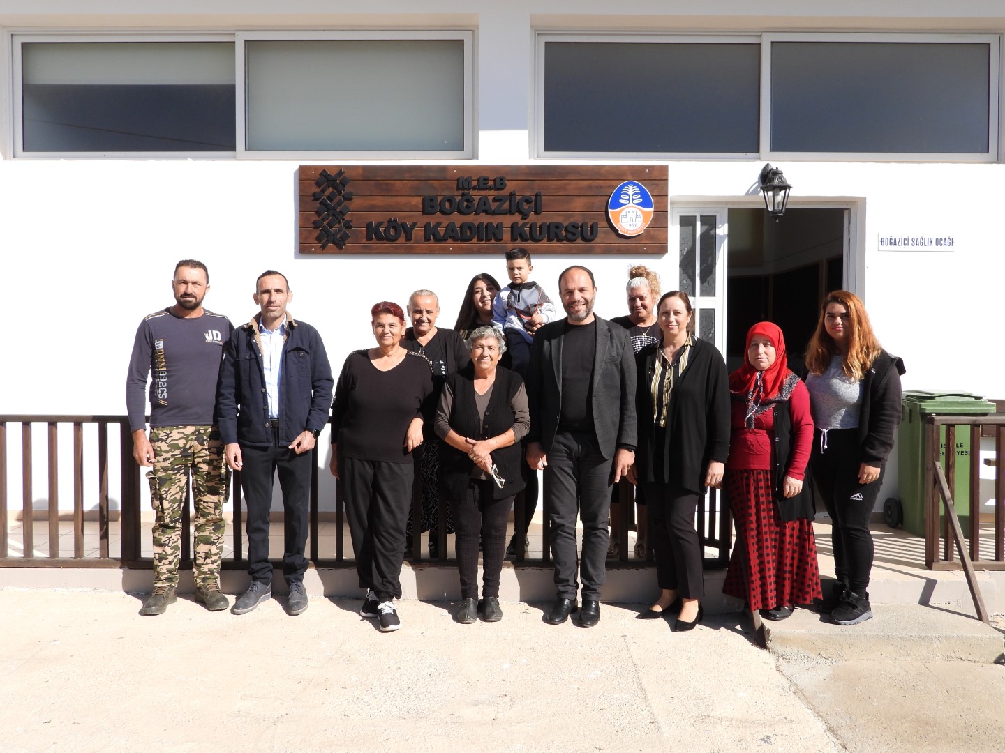 İskele Belediyesi Başkanı Sadıkoğlu, Boğaziçi Köy Kadın Kursu’nu ziyaret etti