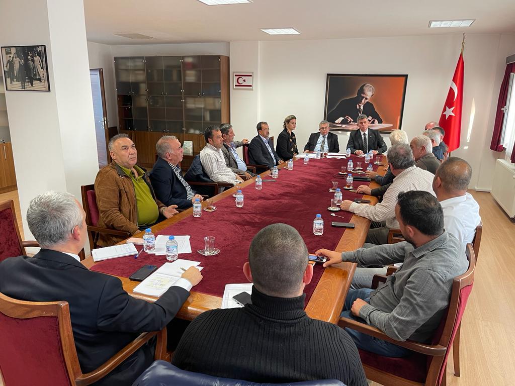 Büyükelçi Feyzioğlu başkanlığındaki toplantıda narenciye sektöründe yapılacak çalışmalar ele alındı