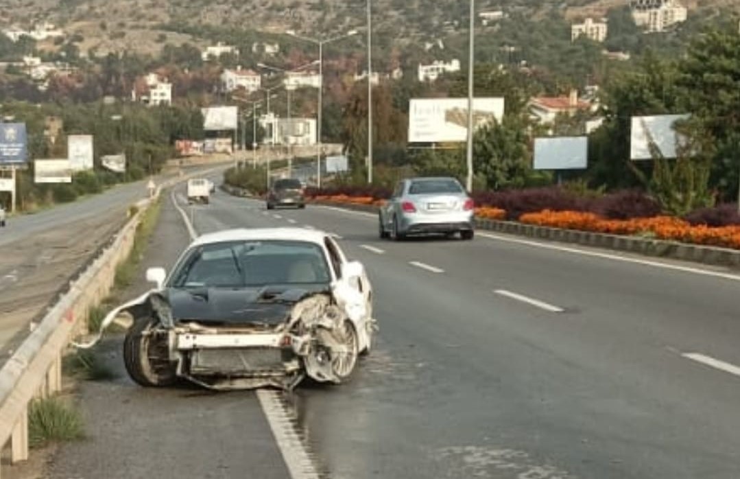 Lefkoşa-Girne anayolunda trafik kazası.. 1 yaralı