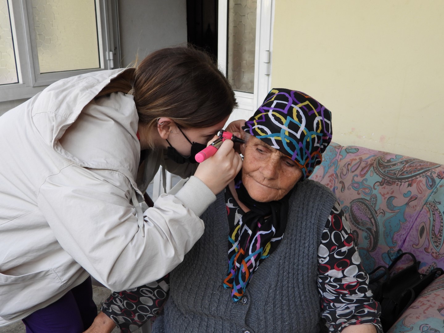 İskele Belediyesi Sağlık birimi kulak ve işitme testleri yapmaya başladı