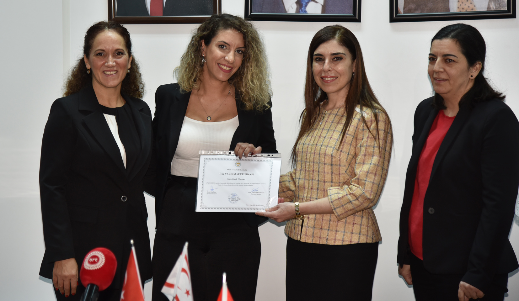 Sağlık Bakanlığı tarafından düzenlenen ilkyardım kurslarına katılanlara sertifikaları verildi