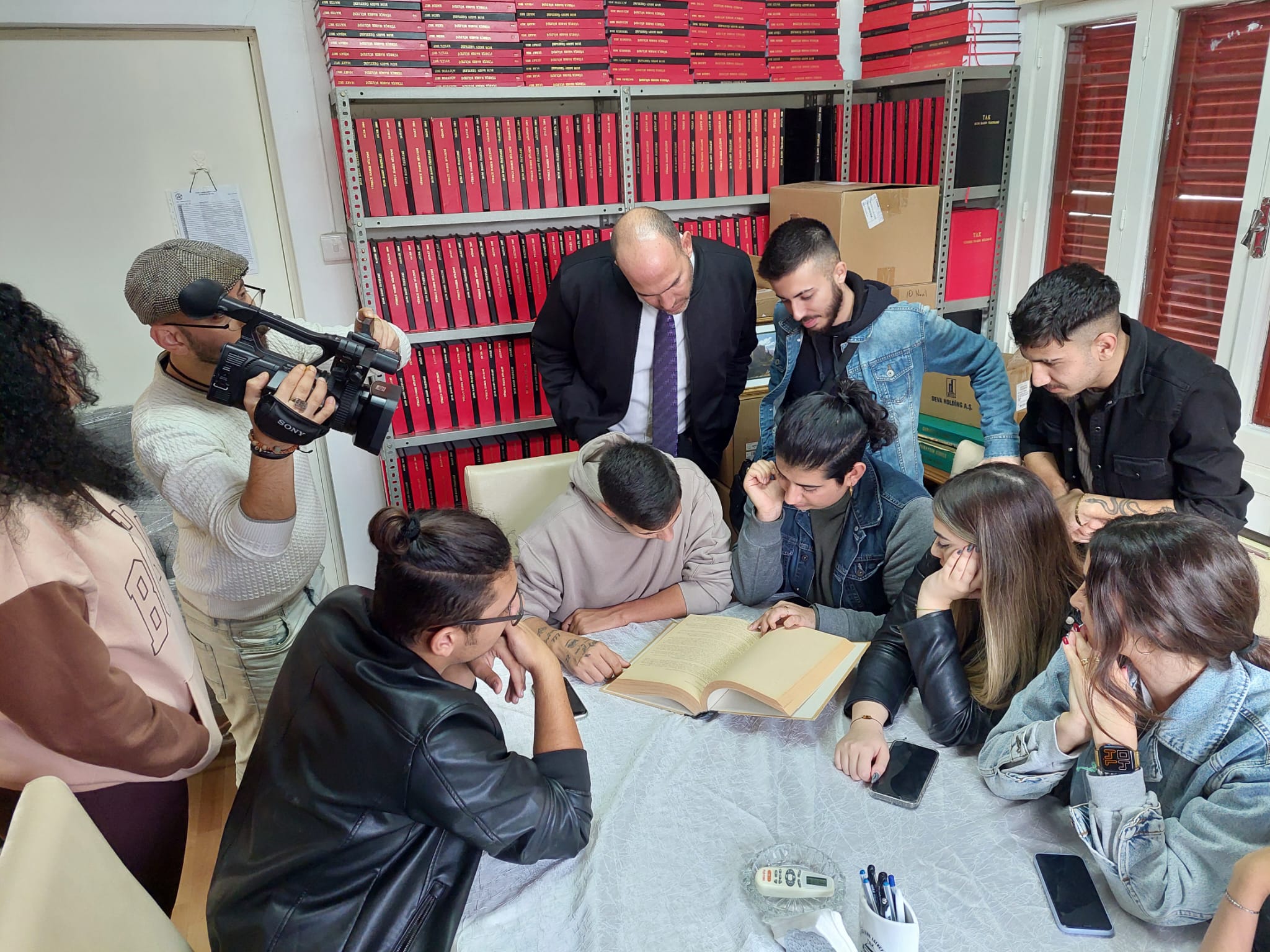 DAÜ Yeni Medya ve Gazetecilik Bölümü öğrencileri TAK’ı ziyaret etti
