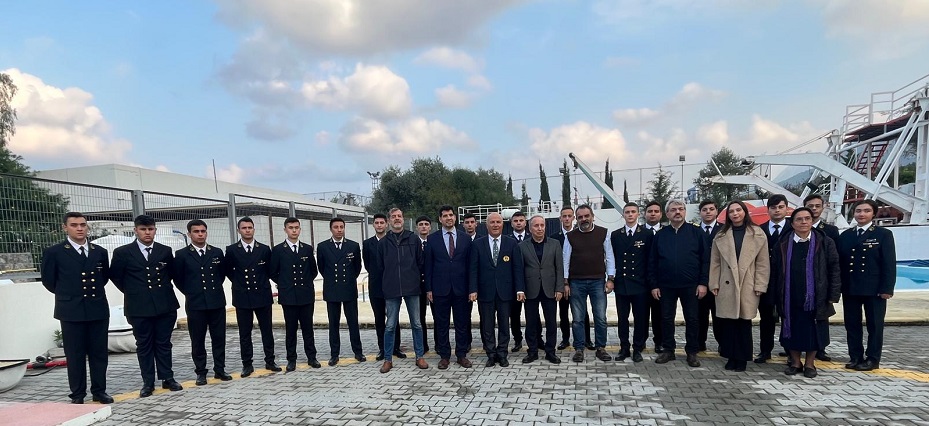 GAÜ, denizcileri için bröve töreni gerçekleştirdi
