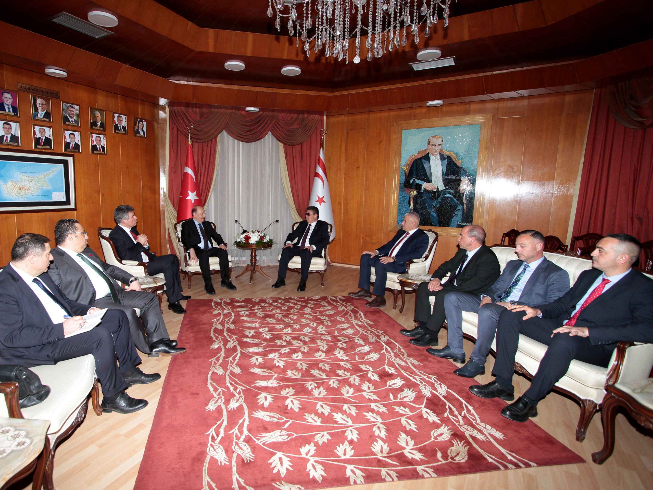 Başbakan Üstel:Çalışma ve sağlıkta yeni projelere imza atmanın mutluluğunu yaşıyoruz