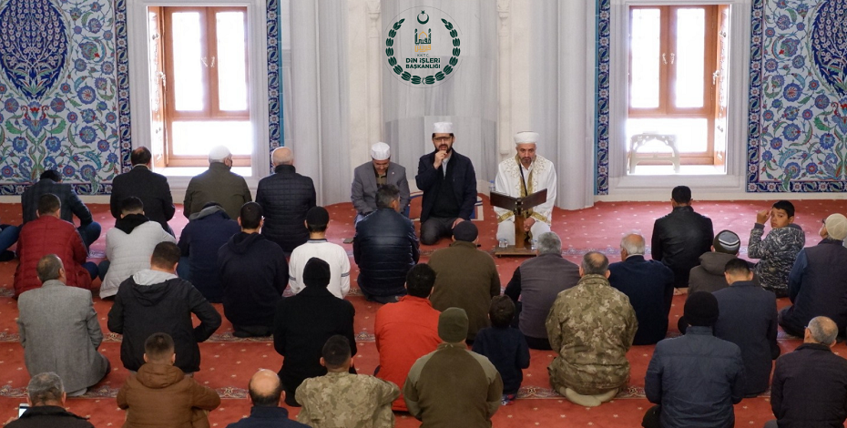 Din İşleri Başkanlığı, Dr Küçük ve Denktaş için Mevlid-i Şerif okuttu