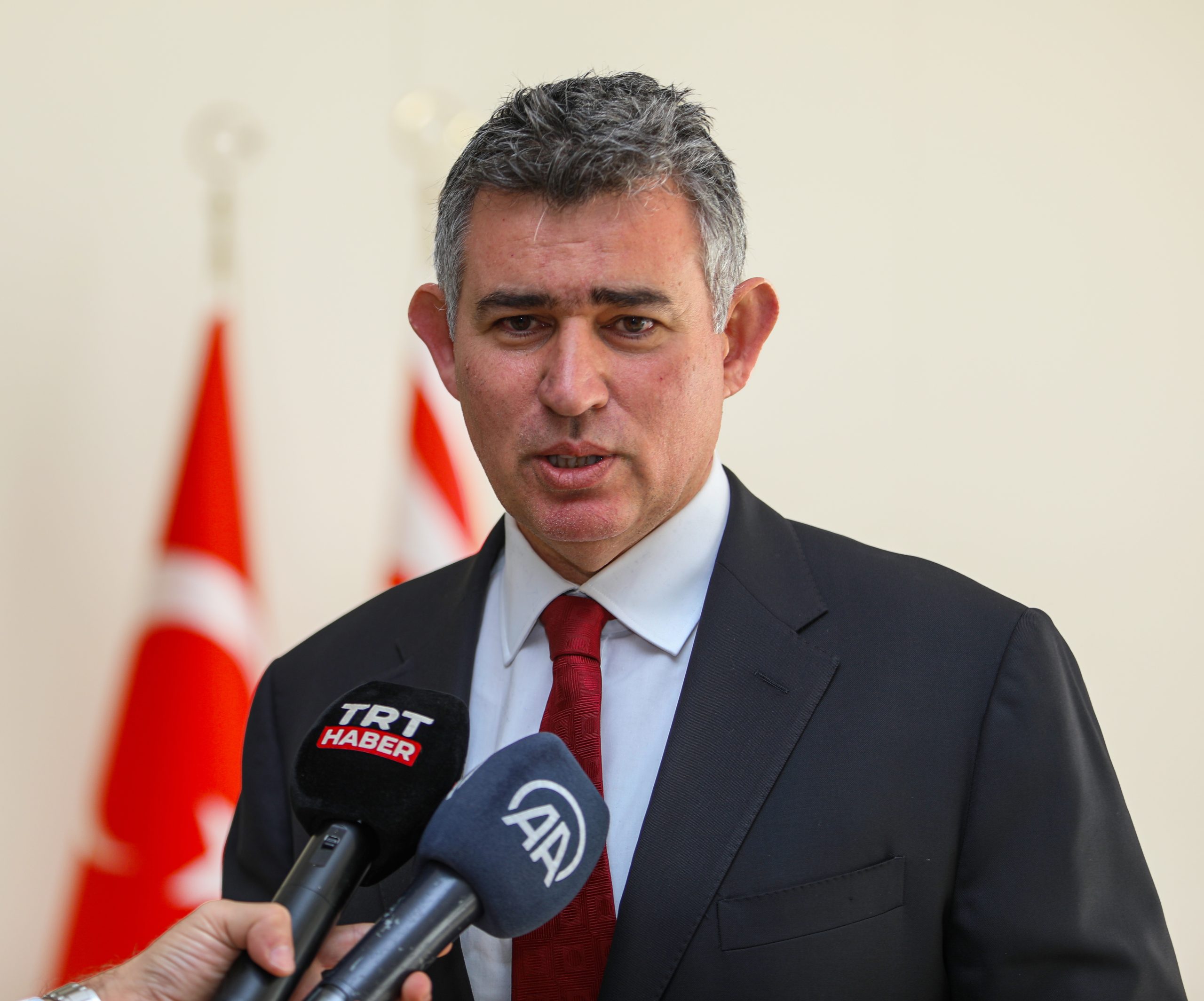 TC Lefkoşa Büyükelçisi Feyzioğlu KKTC’de uygulanacak projeleri değerlendirdi:  Projeler KKTC’ye birçok alanda katkı sağlayacak