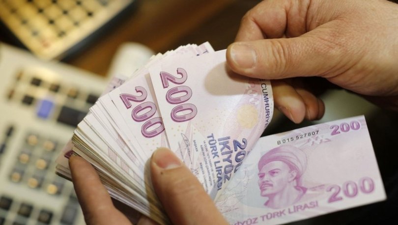 Bazı sendikalar maaşlardan kesinti yapılması uygulamasını eleştirdi