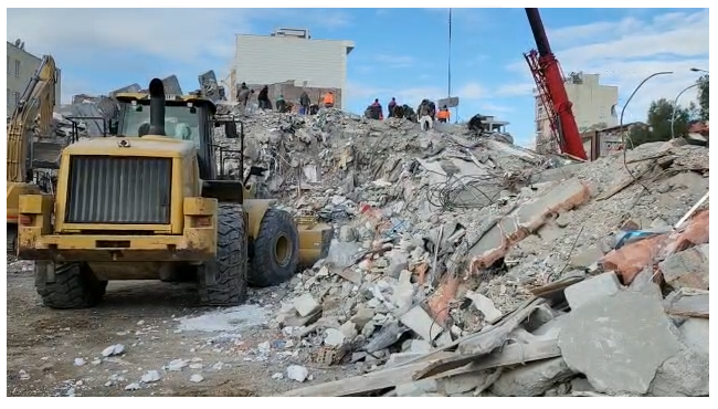 Başbakanlk Müsteşarı Güçlüsoy: Rehberler grubundan  2 cansız beden daha tespit edildi