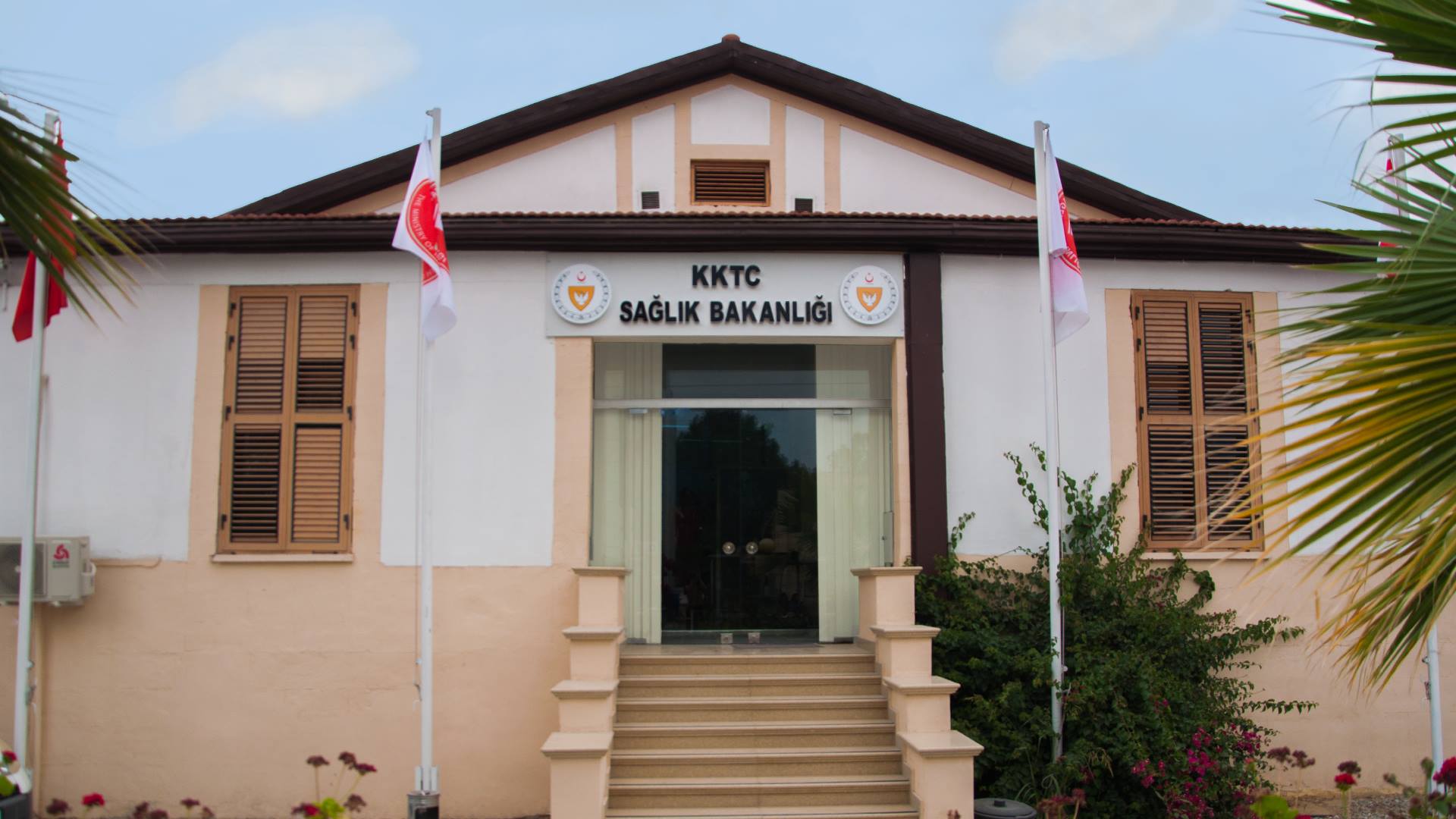 Sağlık Bakanlığı, depremin ardından oluşan travmalara destek oluyor