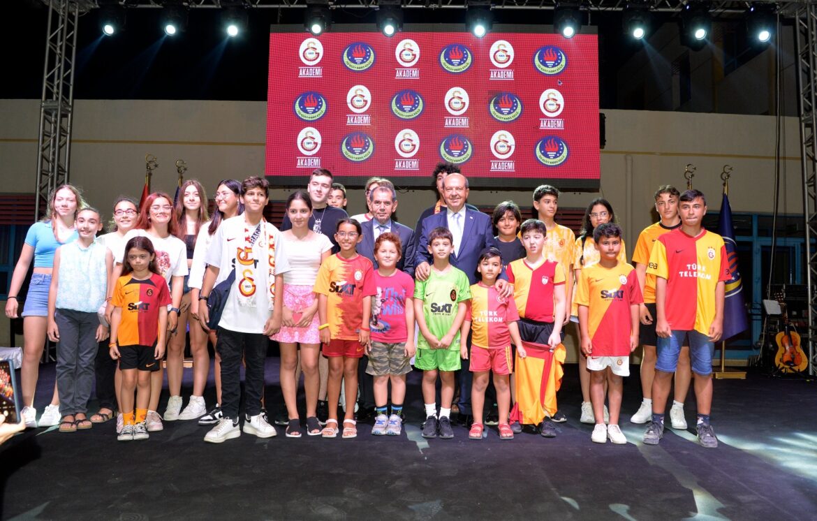 Cumhurbaşkanı Tatar, Galatasaray Spor Kulübü’nün Spor Okulları’nın açılış törenine katıldı
