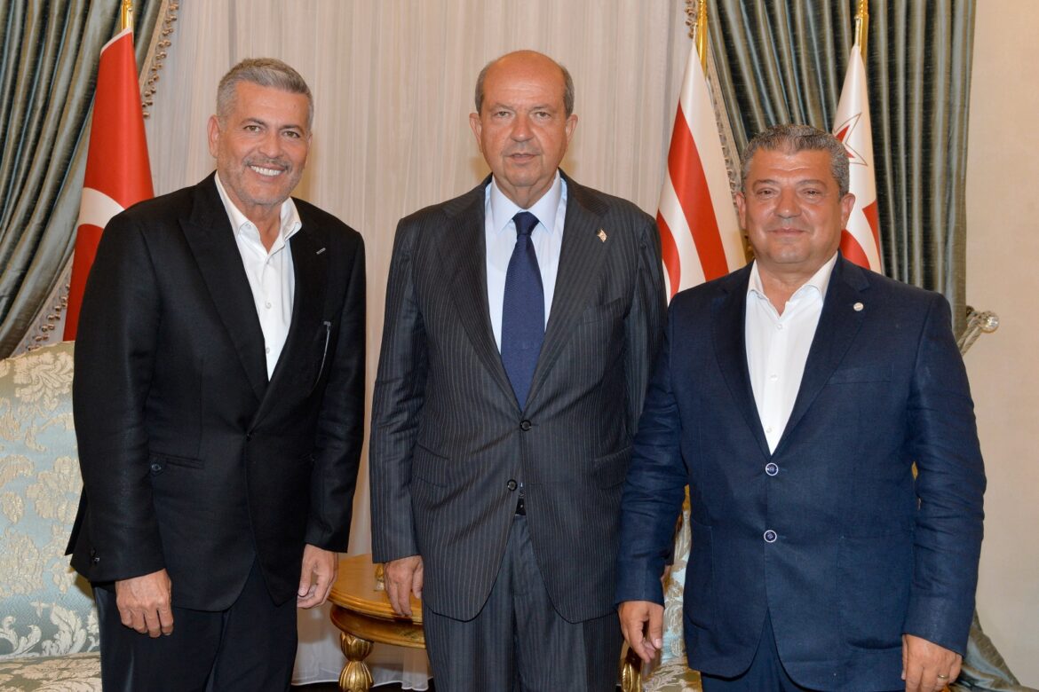 Cumhurbaşkanı Ersin Tatar, MHP Milletvekili Dr. Levent Uysal ile görüştü