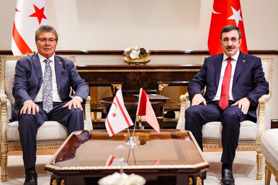 Başbakan Üstel Ankara’da Türkiye Cumhurbaşkanı Yardımcısı Cevdet Yılmaz ile görüştü, ardından açılış törenine katıldı