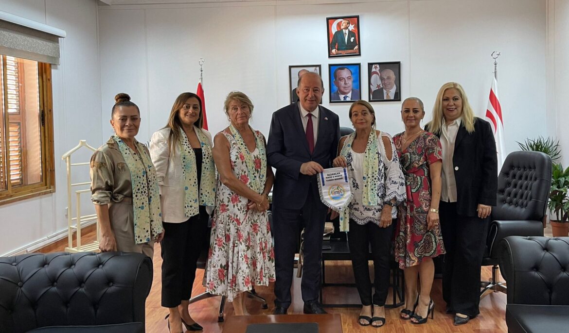 Bakan Dinçyürek Alsancak Mare- E Monte Yardım Derneği ile sağlık ocaklarını görüştü