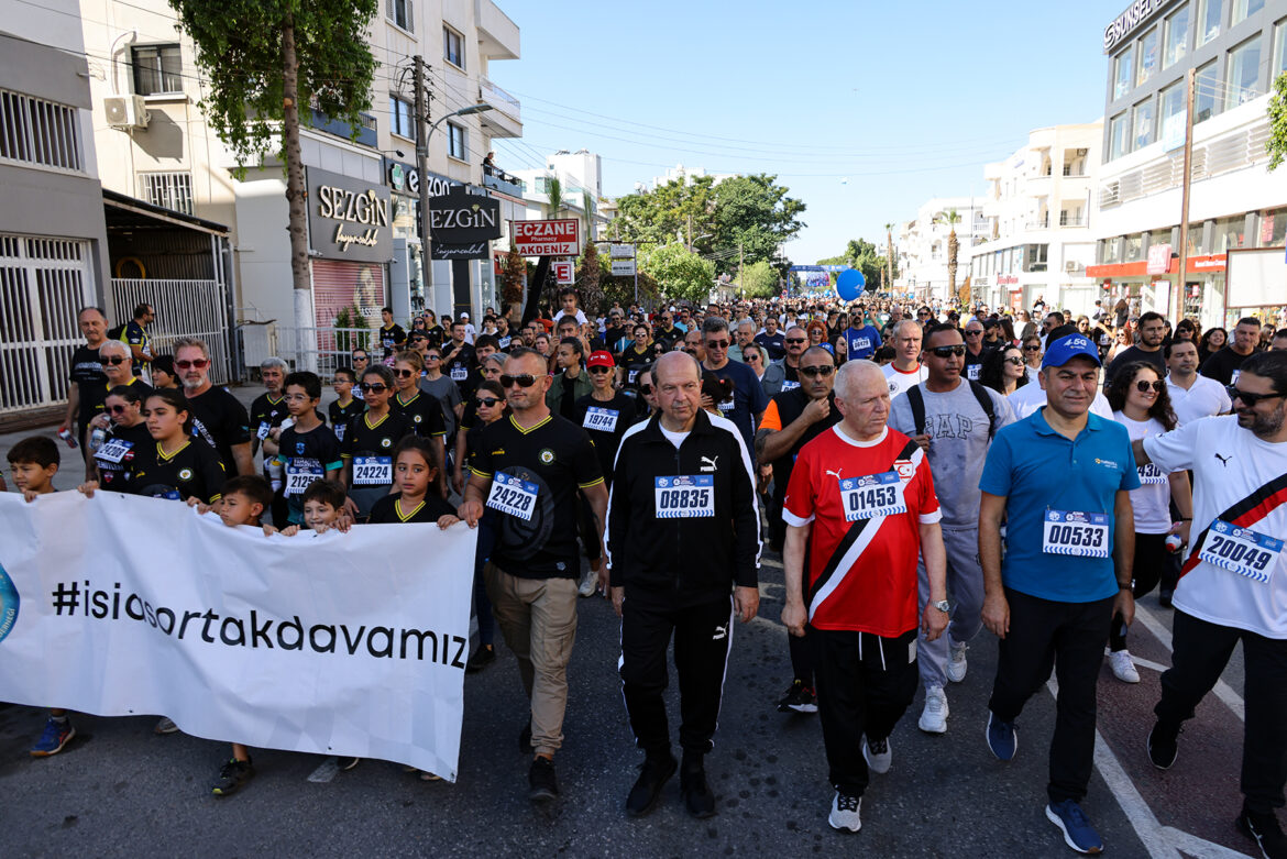 Töre, Lefkoşa Maratonu’na katıldı