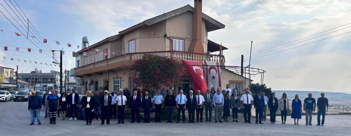 Mehmetçik Büyükkonuk Belediye Başkanı Tuğlu: Cumhuriyetimizin 40’ıncı yılını büyük bir coşku ile kutluyoruz