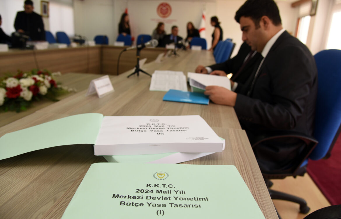 BRTK ve Kişisel Verileri Koruma Kurulu bütçesi oy çokluğuyla komiteden geçti