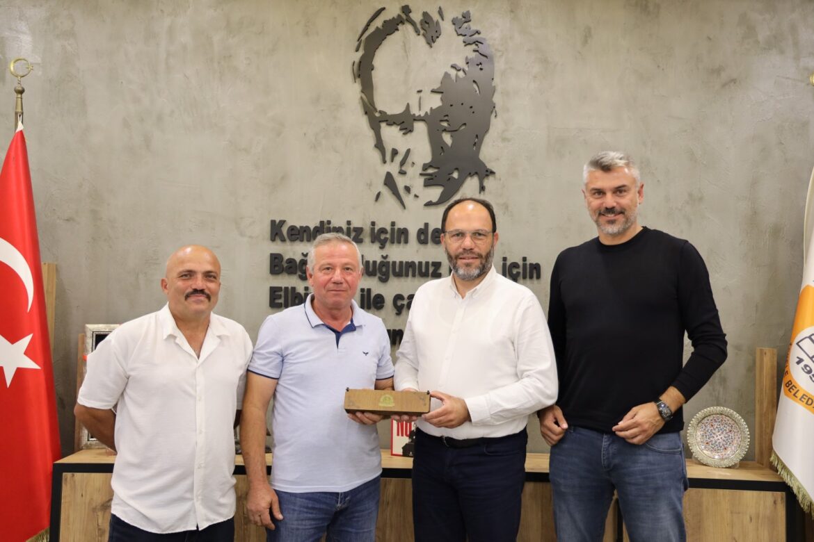 İskele Belediye Başkanı Sadıkoğlu Karadeniz Kültür Derneği yetkililerini kabul etti – BRTK