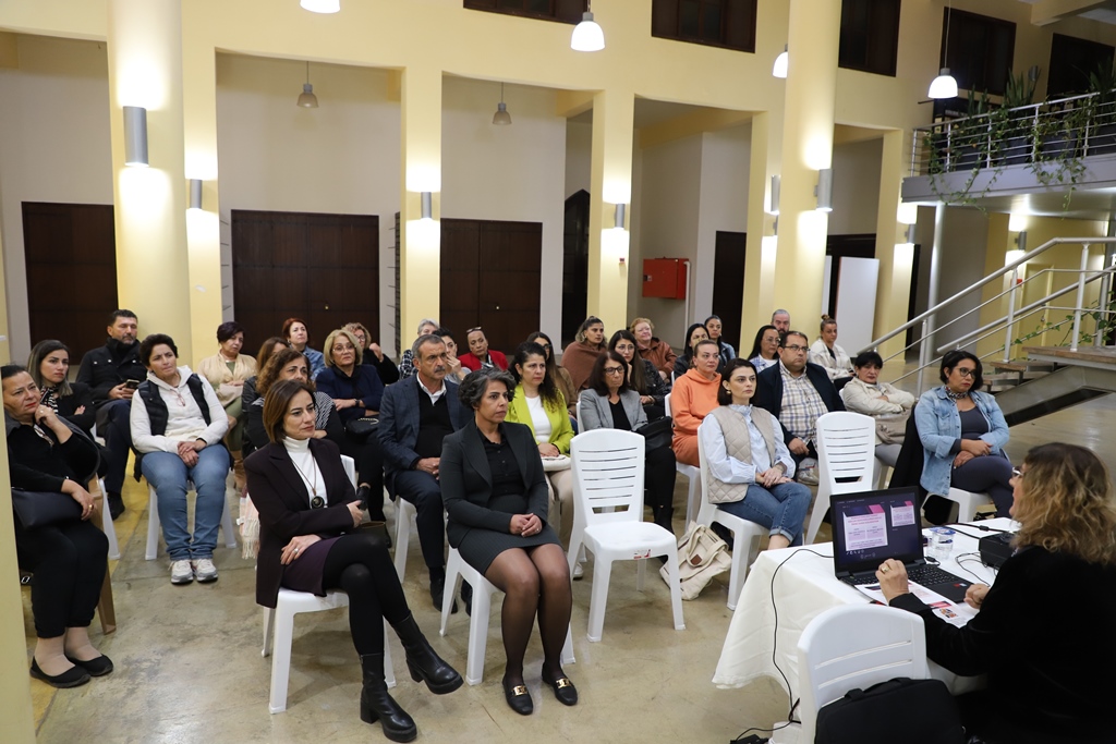 CTP Kadın Örgütü Mağusa İlçesi’nden konferans:“Kadına Yönelik Şiddetle Uluslararası Mücadele Günü” – BRTK