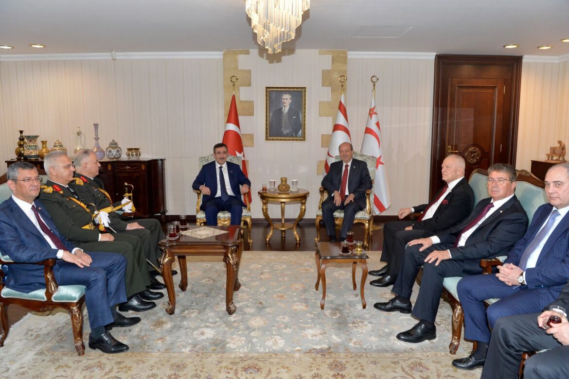 Cumhurbaşkanı Tatar, Cevdet Yılmaz’ı kabul etti.. –  Yılmaz: “Kıbrıs meselesine yönelik ortaya koyduğunuz vizyonu kuvvetle destekliyoruz”