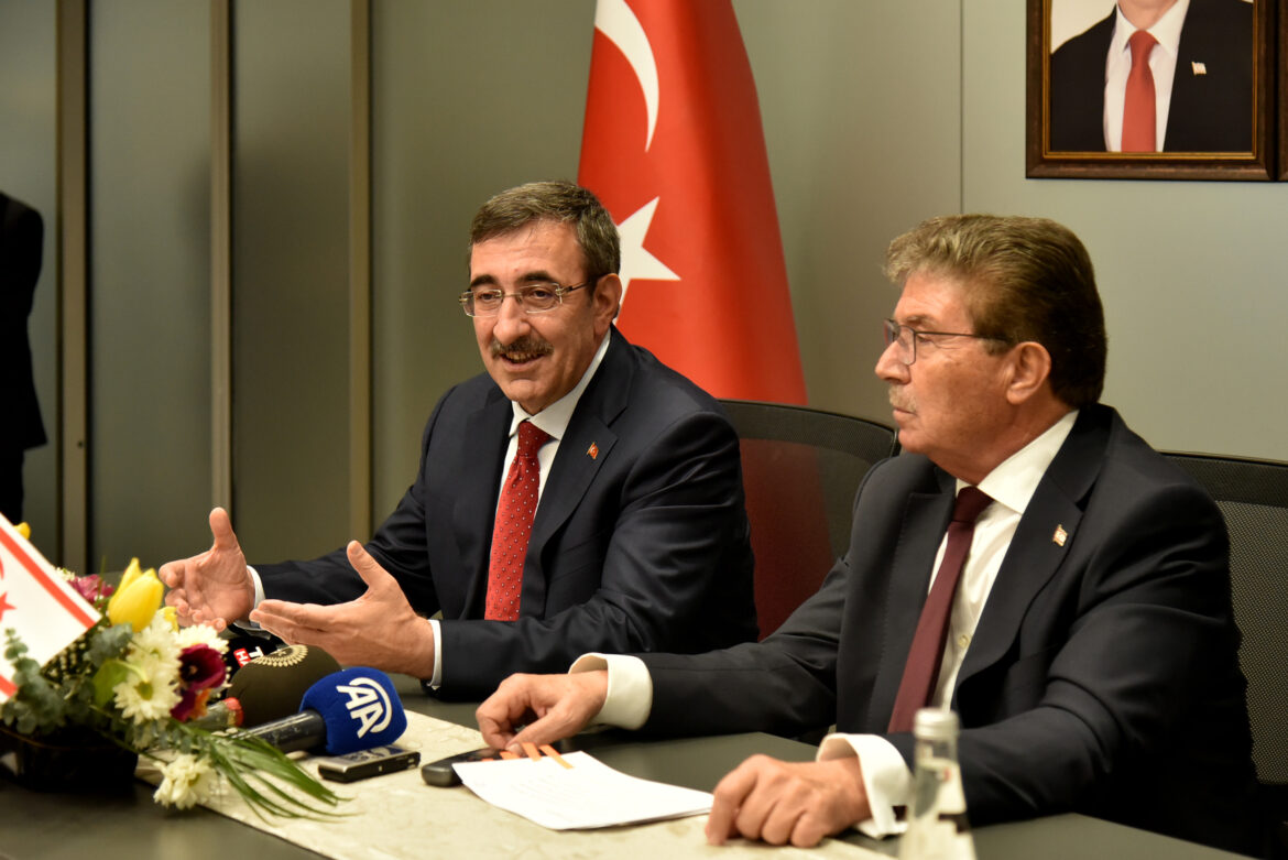 Yılmaz:Kıbrıs sorununun çözümü için öncelikle, Kıbrıs Türkünün özden gelen hakları olan eşit egemenliği ve eşit uluslararası statüsü kabul ve beyan edilmelidir