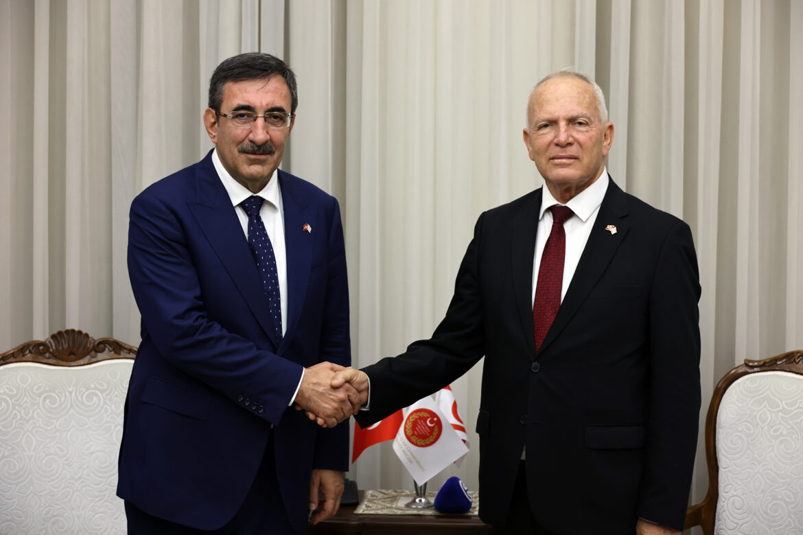 Cevdet Yılmaz, Töre’yi ziyaret etti