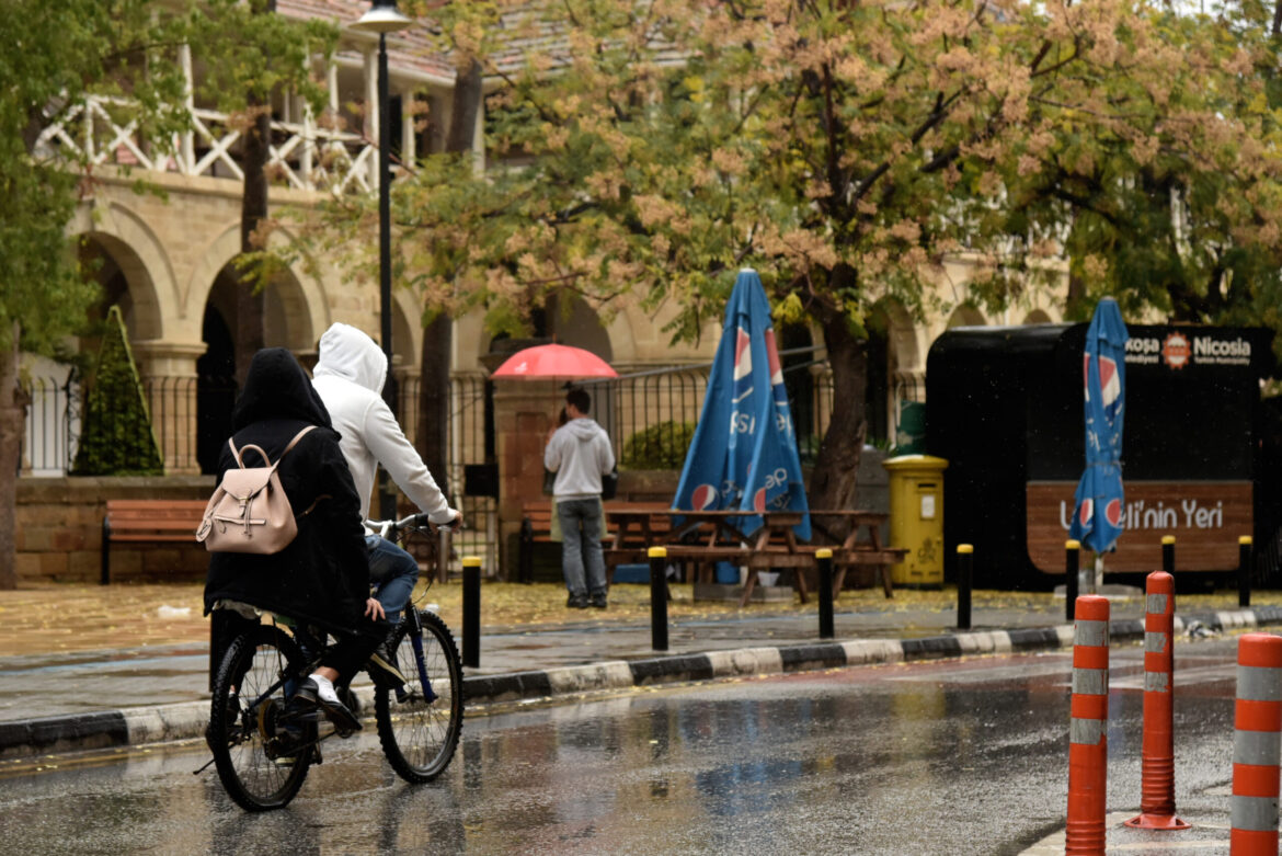 Yağışlı hava Pazartesi’ye kadar devam edecek