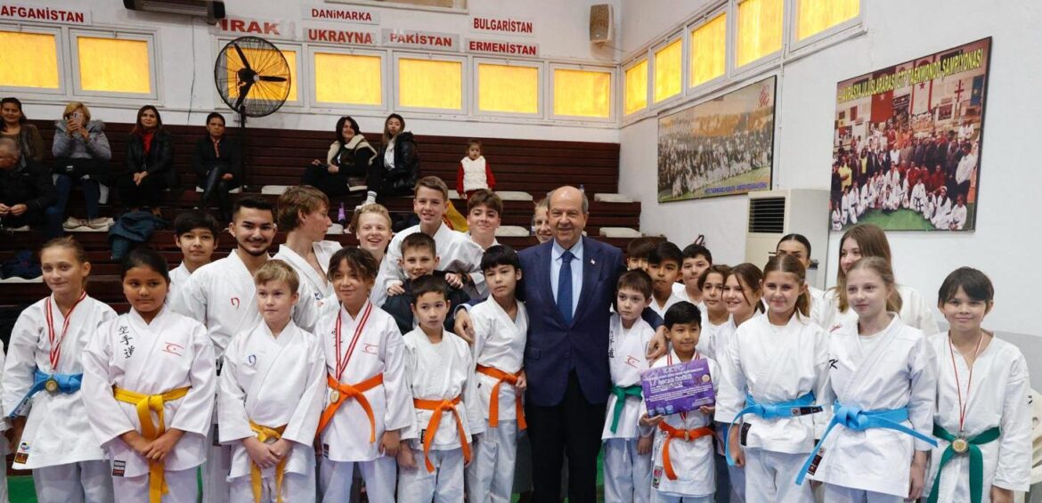 Cumhurbaşkanı Tatar, Martial Arts Oscar Ödül Töreni’ne katıldı: “Uluslararası camianın uyguladığı ambargolar onların ayıbıdır”