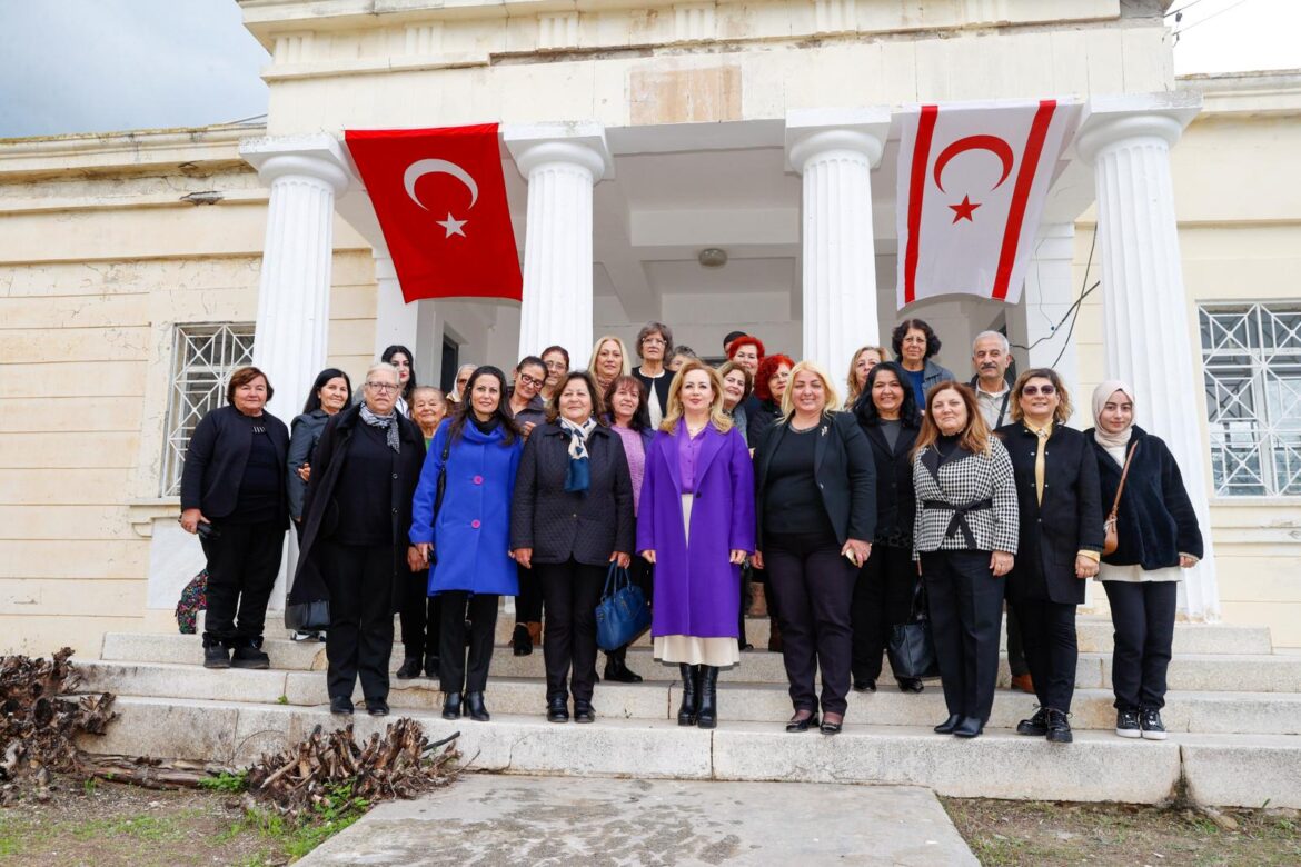 “İpeğin Kuzey Kıbrıs’ta Yeniden Doğuşu” projesinin ikinci etabı Pamuklu’da hayata geçirildi