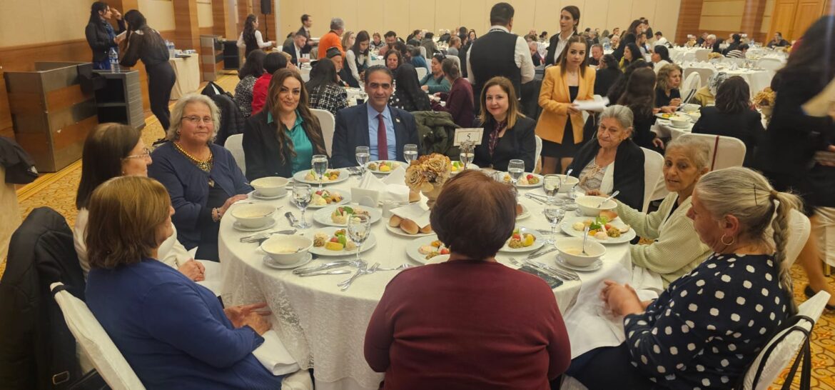 18-24 Mart Yaşlılar Haftası etkinlikleri devam ediyor… Sosyal Hizmetler Dairesi’nden yardım alan yaşlılar iftar yemeğinde bir araya geldi