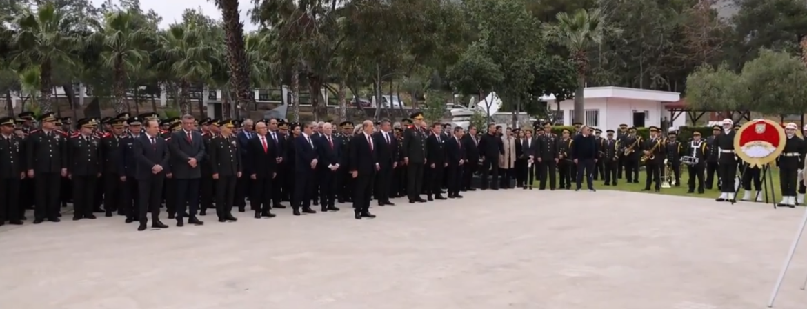 Çanakkale Zaferi ve Şehitleri Anma Günü nedeniyle törenler yapılıyor