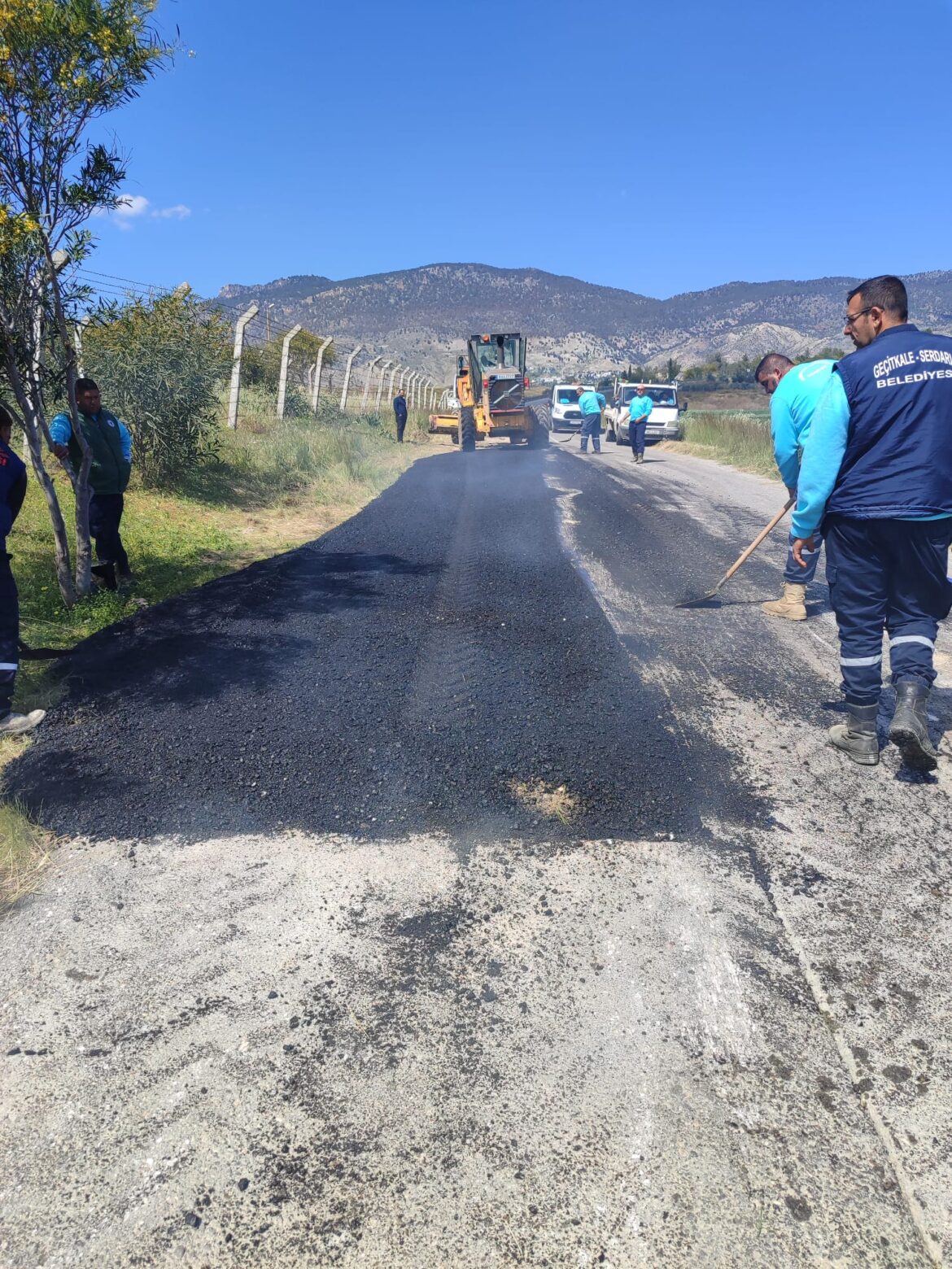 Serdarlı-Görneç yolu tamir ediliyor