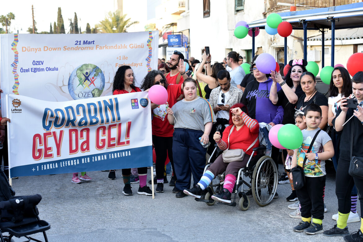 “Çorabını Gey da Gel Down Sendromu Farkındalık Yürüyüşü” yapıldı