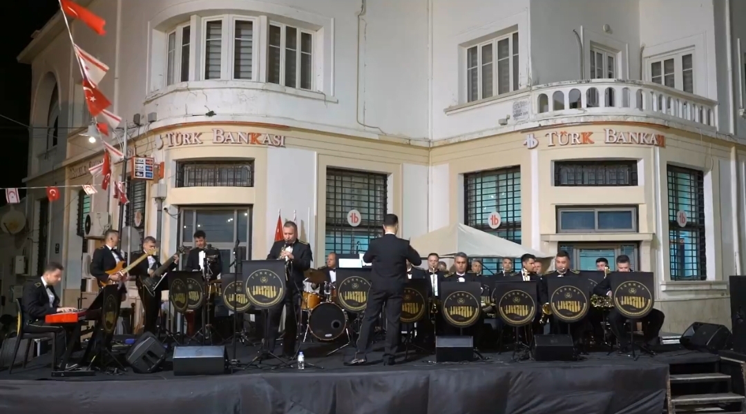 Türk Armoni Yıldızları Orkestrası Girne ve Lefkoşa’da konserler verdi