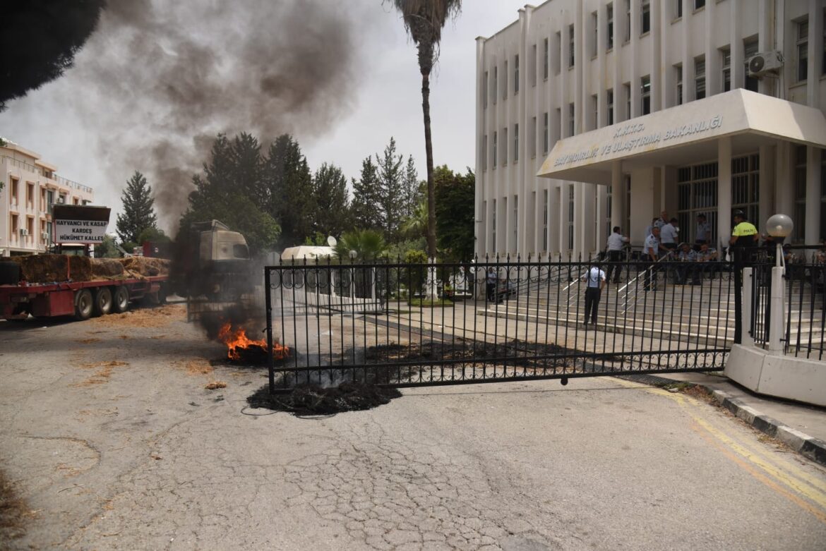 Naimoğulları, sendikalarla toplantı yapacaklarını açıkladı