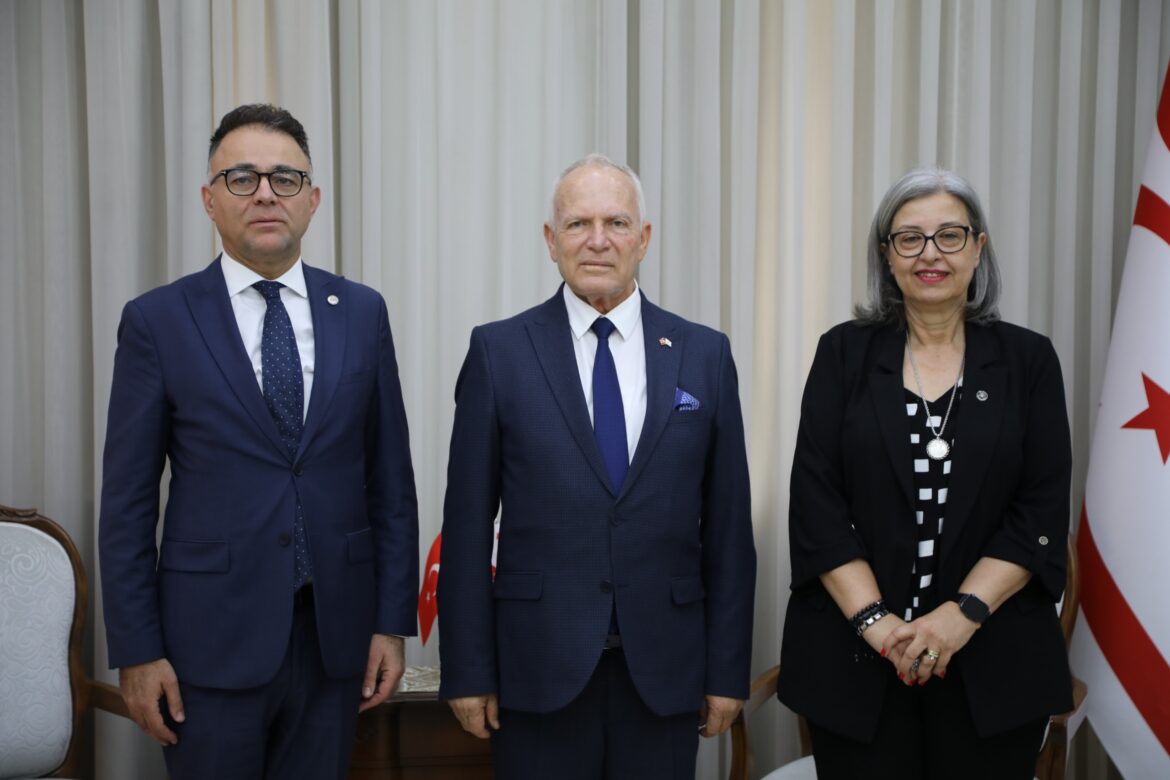 Töre, Narin Ferdi Şefik ve Bertan Özerdağ’ı kabul etti